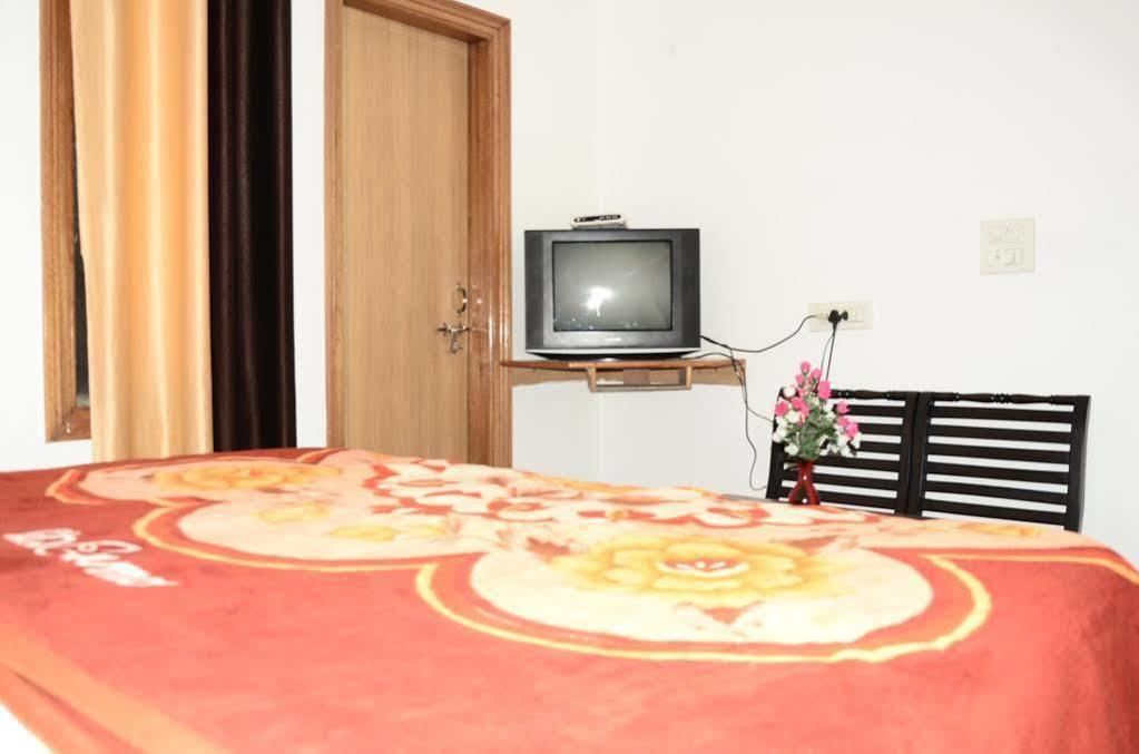 Hotelgod Gift Amritsar Exterior photo