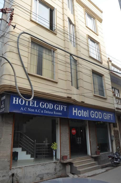 Hotelgod Gift Amritsar Exterior photo